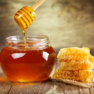 https://shp.aradbranding.com/قیمت عسل موم دار طبیعی + خرید باور نکردنی